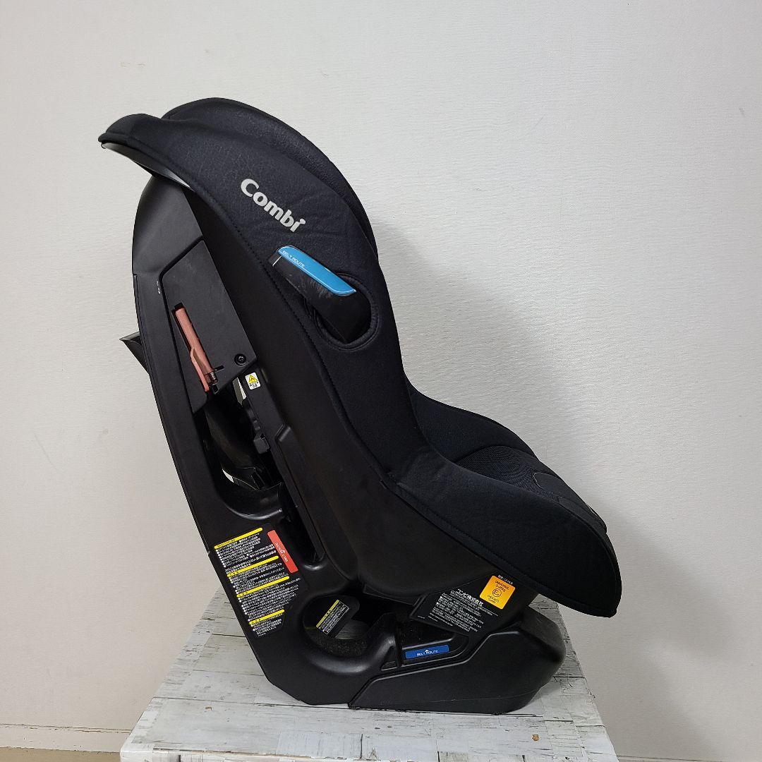 m*i様 美品　チャイルドシート　　ジュニアシート　コンビ　 1歳〜7歳