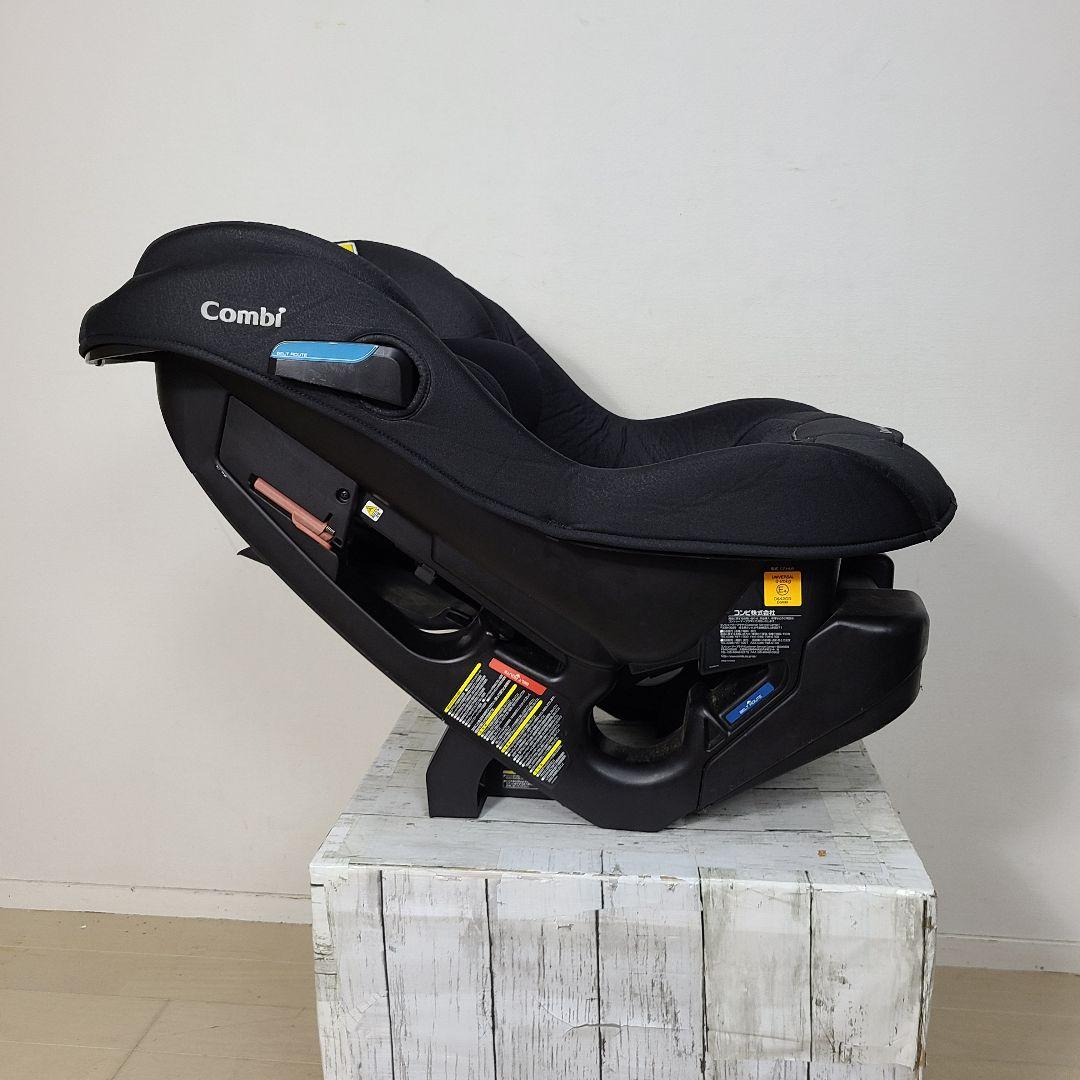 m*i様 美品　チャイルドシート　　ジュニアシート　コンビ　 1歳〜7歳