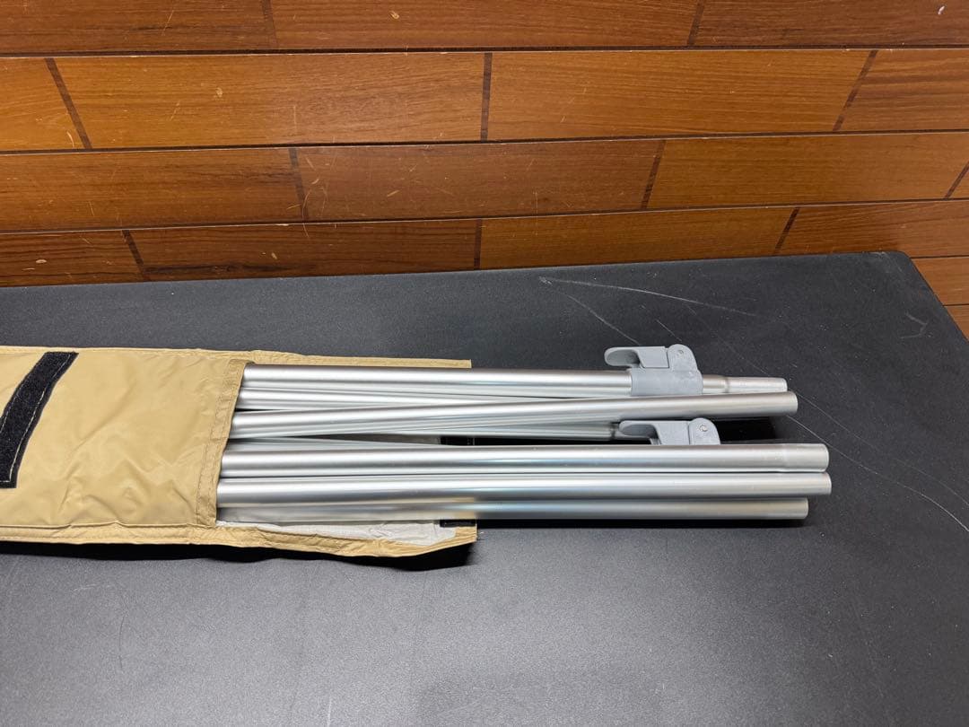 QUECHUA (ケシュア) エアー式 カーサイドタープ- 8 人用