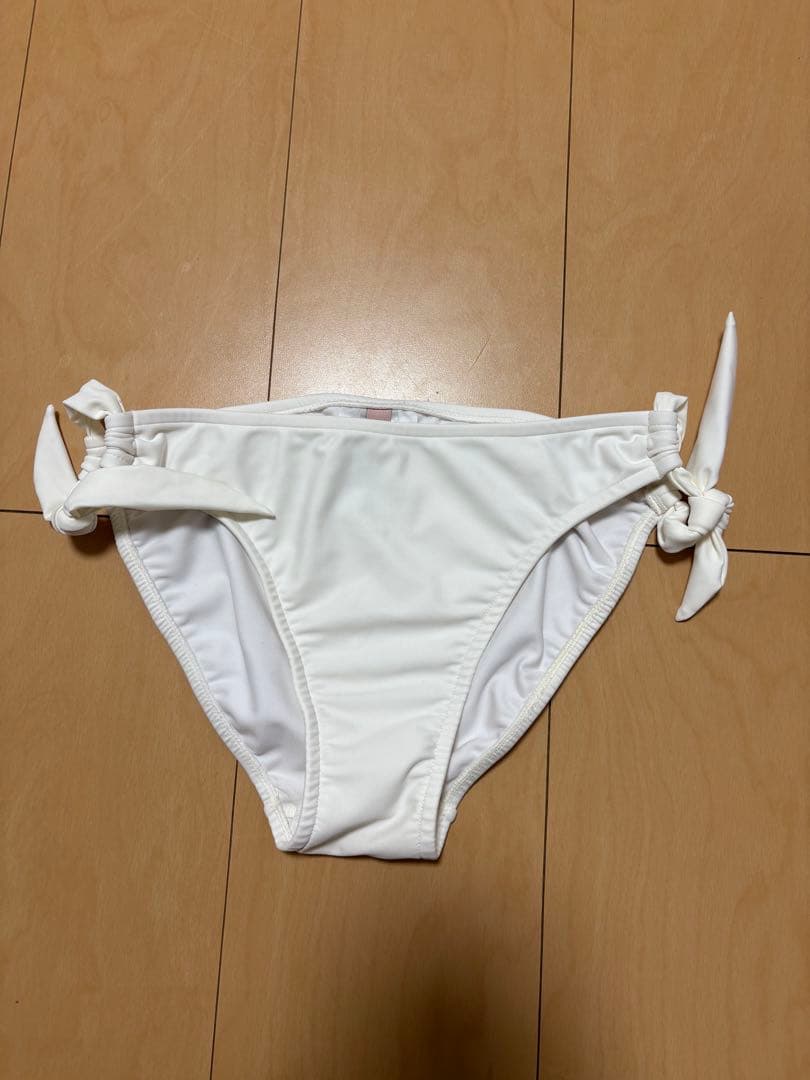 Solidノンワイヤービキニ　9M 【San-ai Resort】