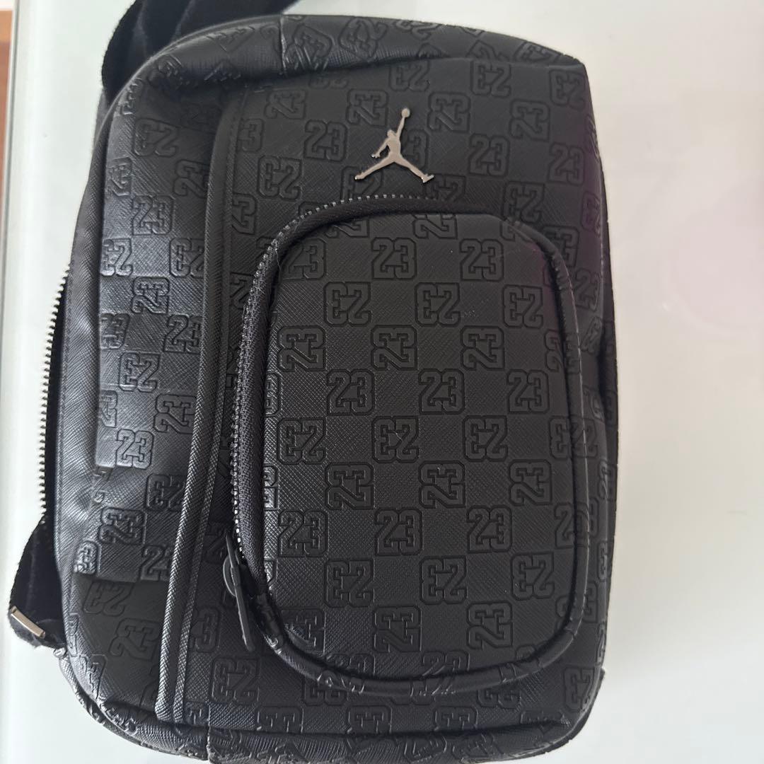 Jordan ブラック バッグ 23 ショルダーバック