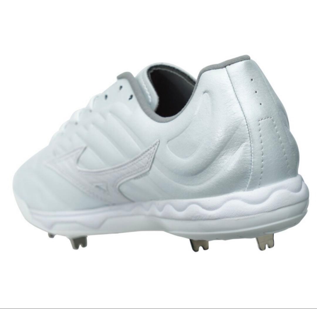 【球速が上がるスパイク】ミズノプロ 野球白スパイク 投手向け スピードレボ プロ