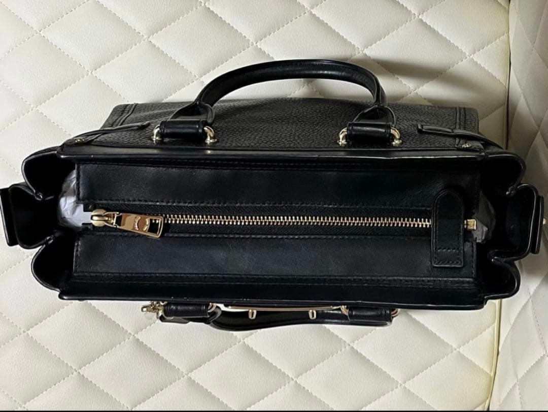 COACH スワッガー ショルダーバッグ ハンドバッグ コーチ キャリーオール