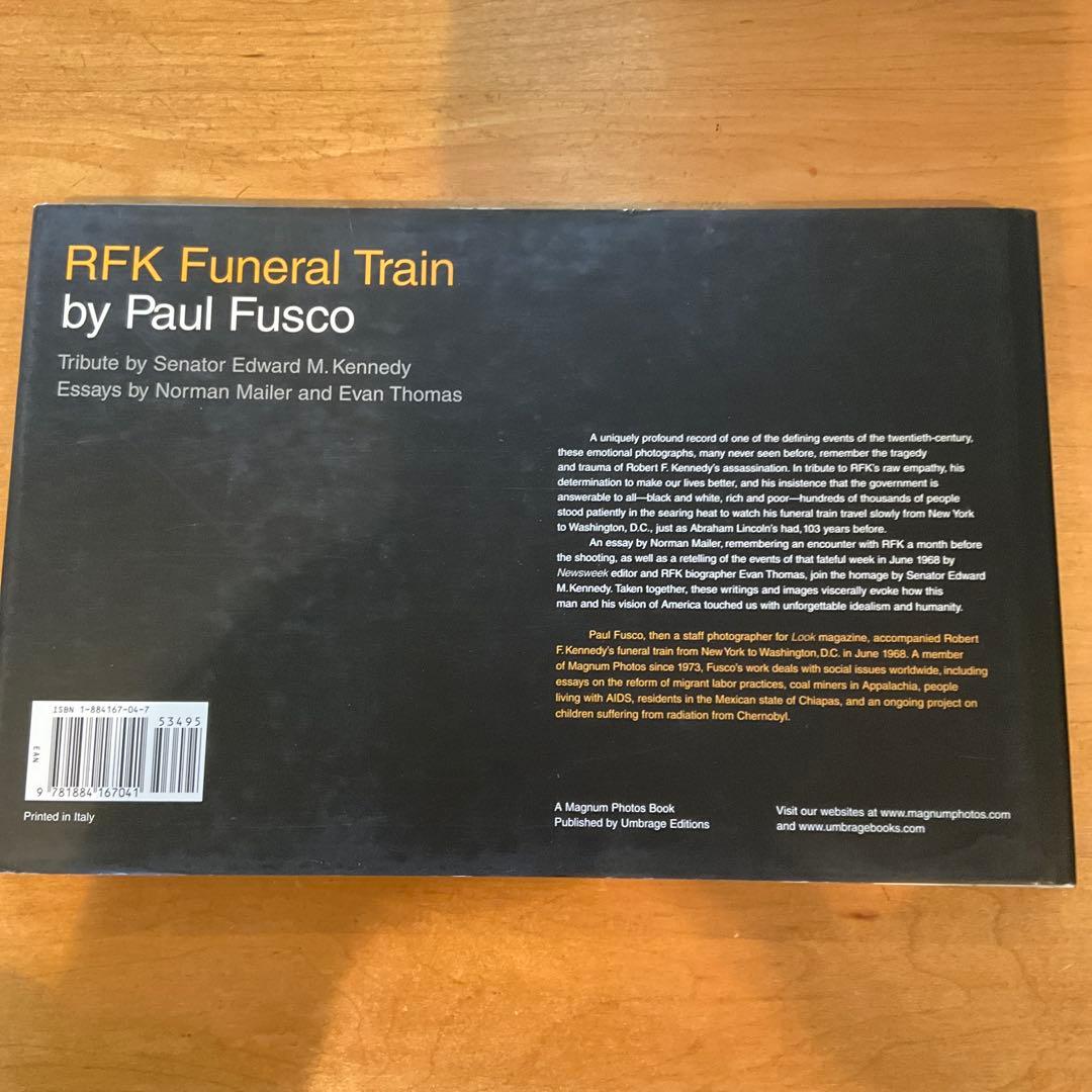 Paul Fusco / RFK Funeral Train サイン入り初版