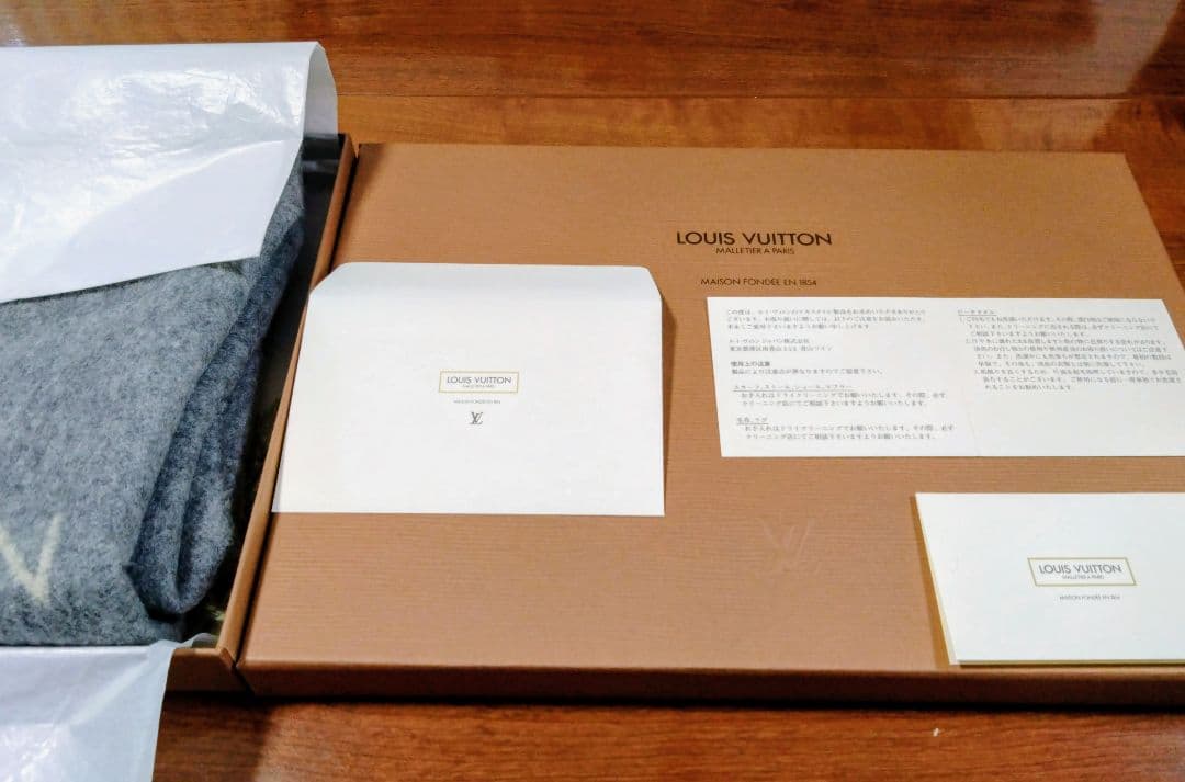 【一度使用✨美品】LOUIS VUITTON グレージュ カシミヤ大判マフラー