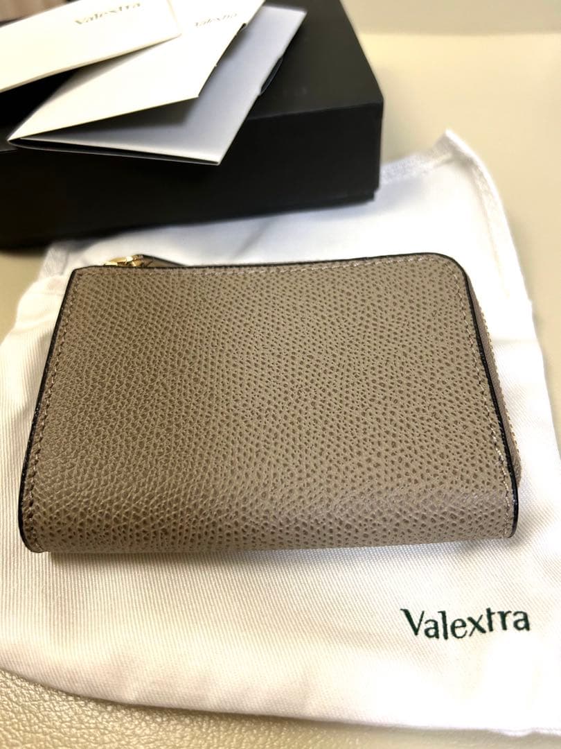 未使用 定価7万円 Valextra キーケース