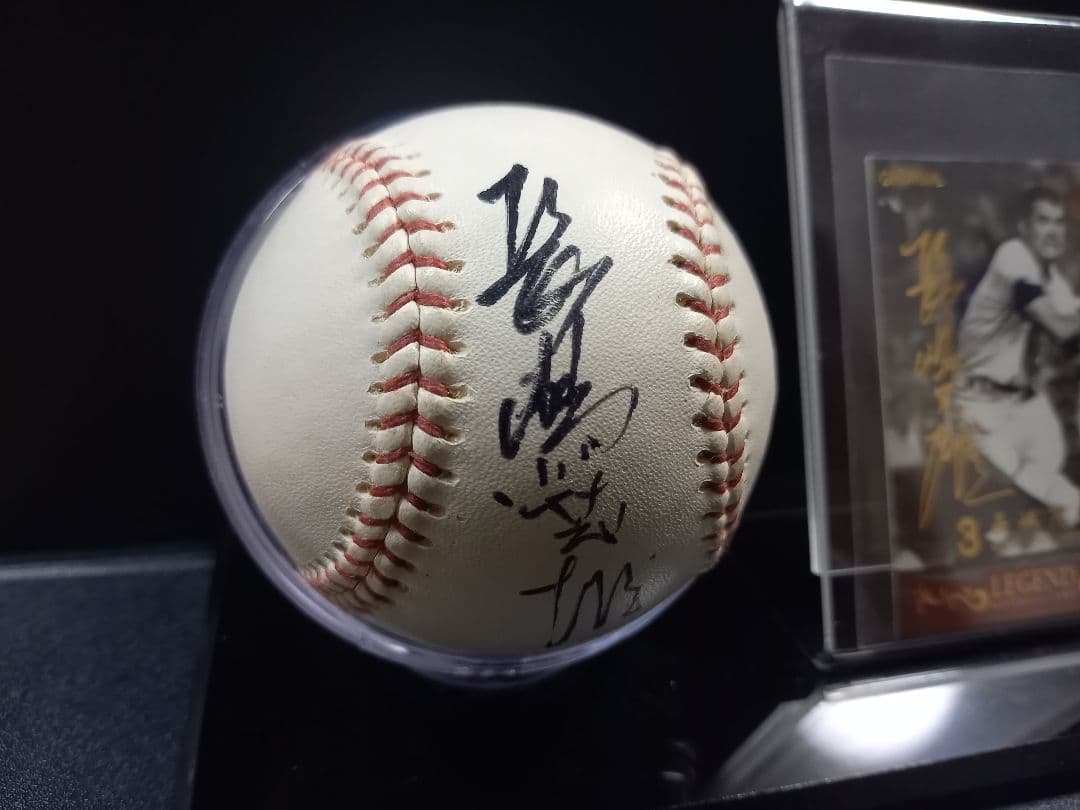 長嶋茂雄　読売巨人軍　終身名誉監督　直筆サインボール　台座付き