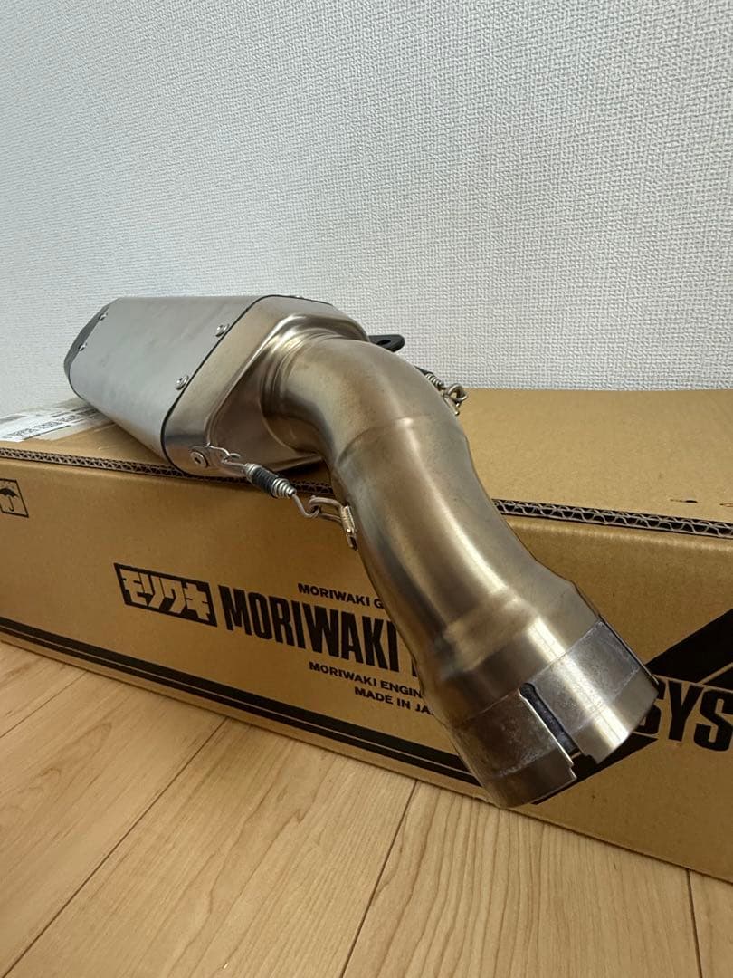 Moriwaki Blade ZX4R マフラー