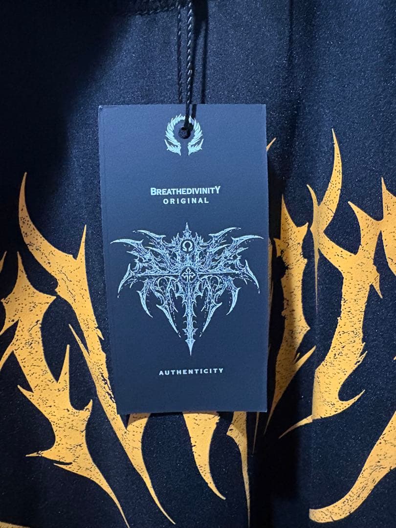 breathedivinityコンプレッションT