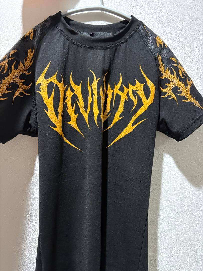 breathedivinityコンプレッションT