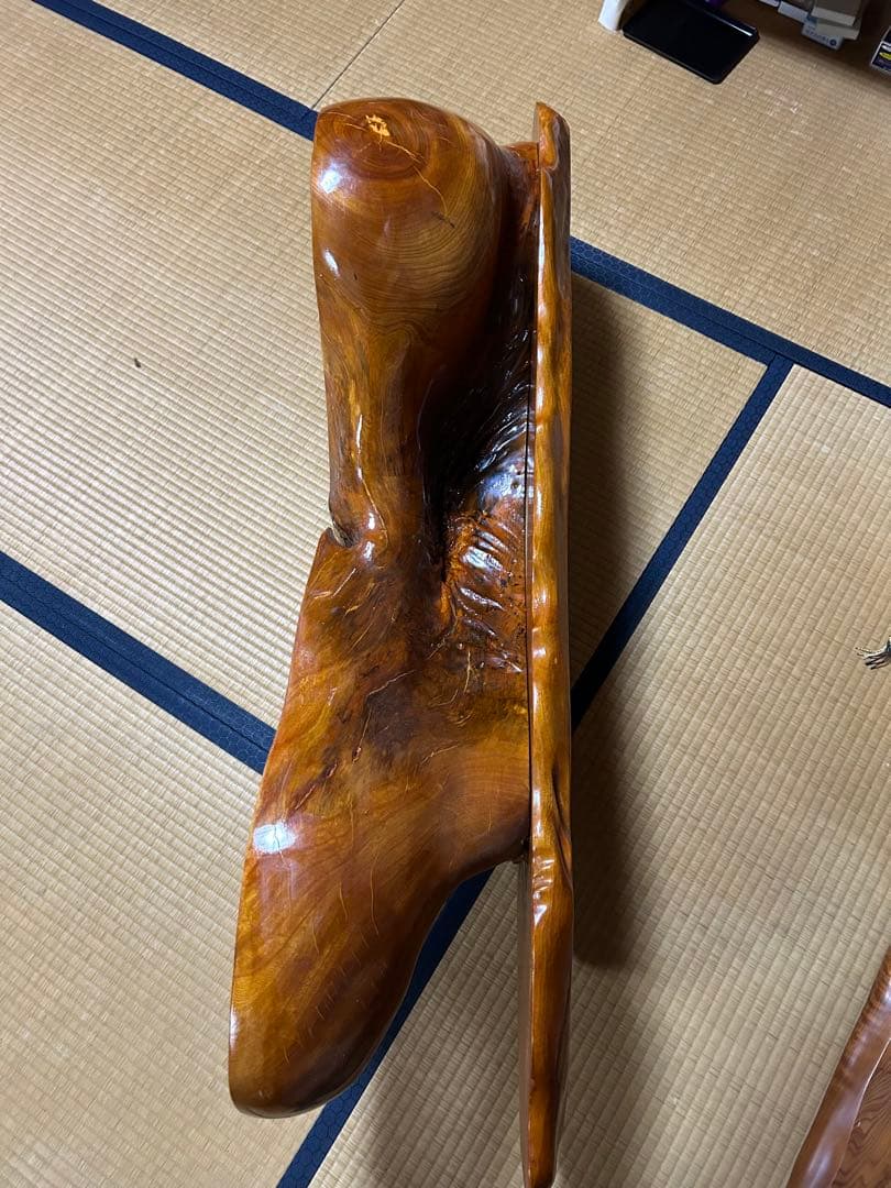 自然形状の木製座卓