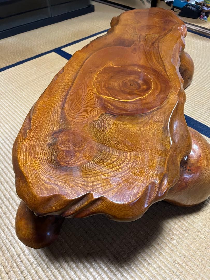 自然形状の木製座卓