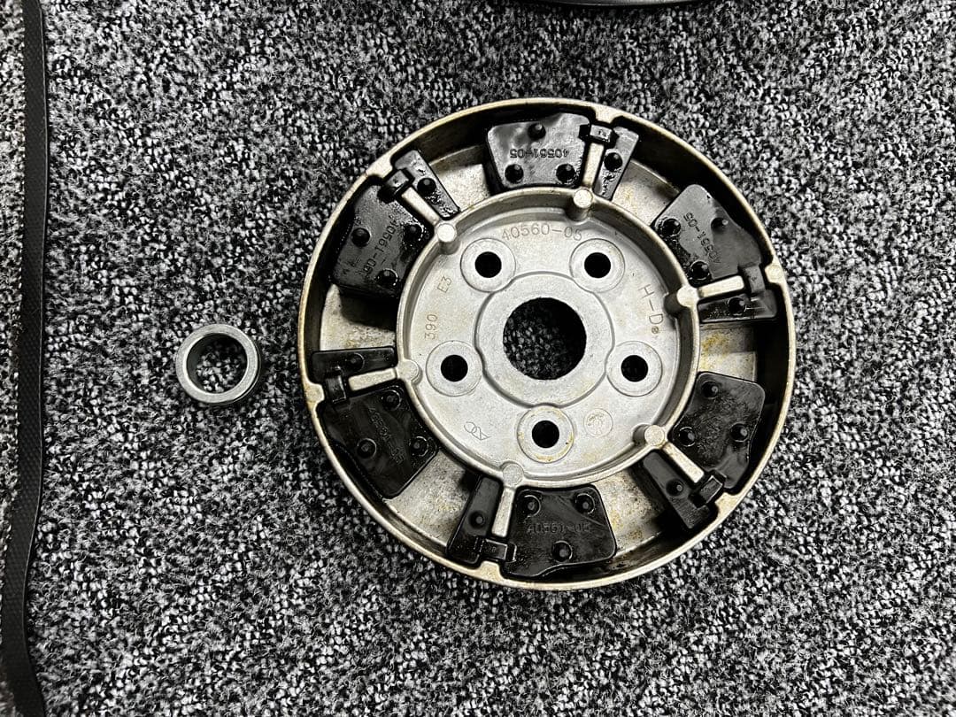 XL883N純正ホイール