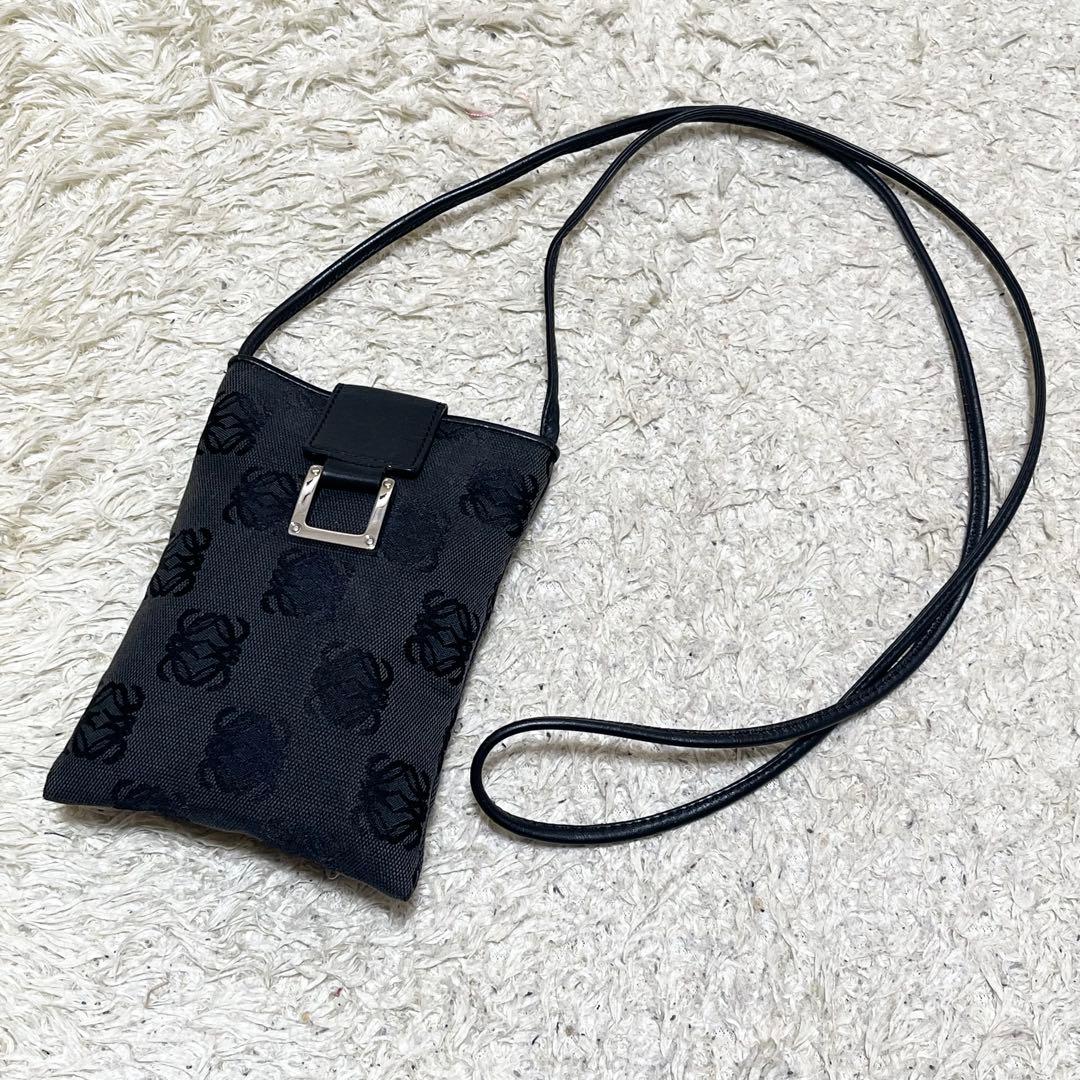 【商談中LOEWE ショルダーバッグ　ポシェット　レザー　黒　リピートアナグラム