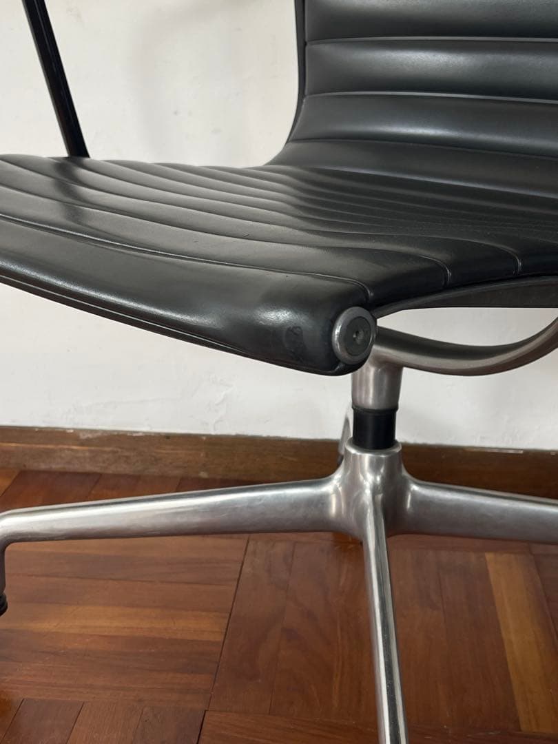 ハーマンミラー ヴィンテージ イームズ アルミナム グループ チェ