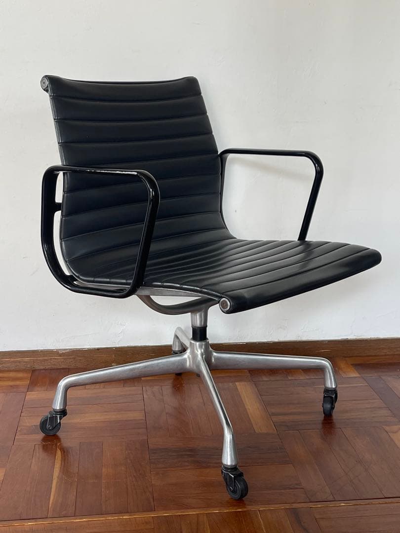 ハーマンミラー ヴィンテージ イームズ アルミナム グループ チェ