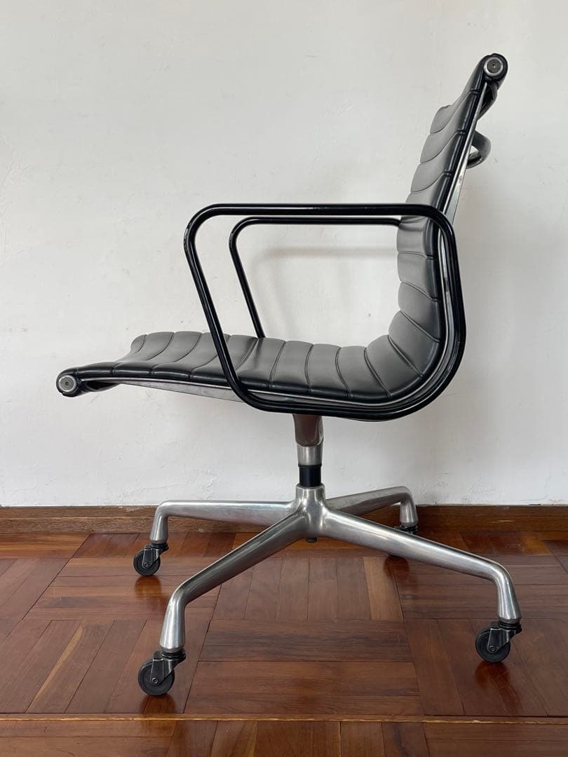 ハーマンミラー ヴィンテージ イームズ アルミナム グループ チェ