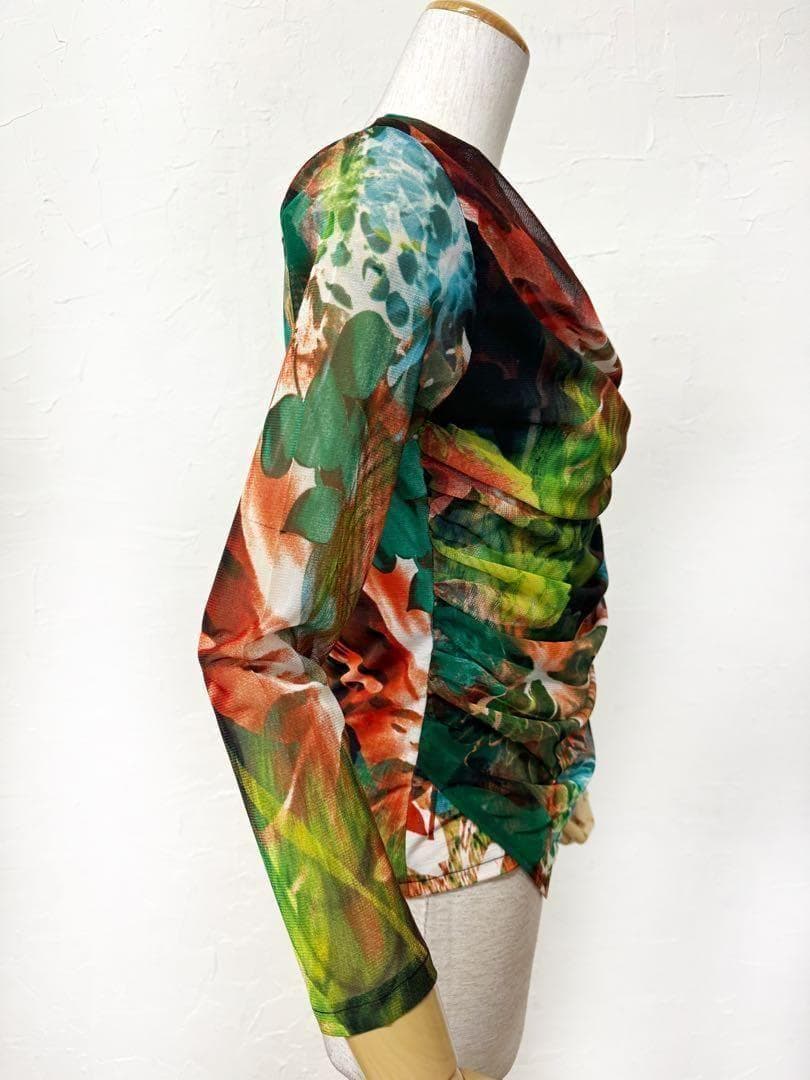 【Mサイズ】新品　JOAN社交ダンス ボタニカル柄デザインカットソー緑ｊ9066