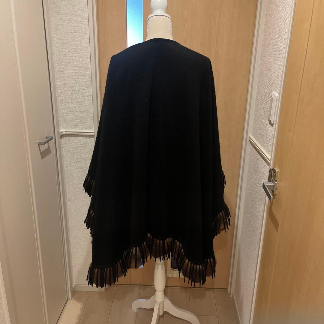 希少　✨FENDI カシミア大判ファーつきストール✨