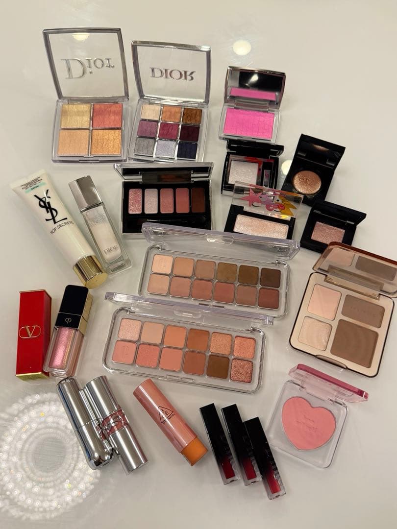 ハイブランドコスメ、韓国コスメ、中国コスメSET ブルベセット