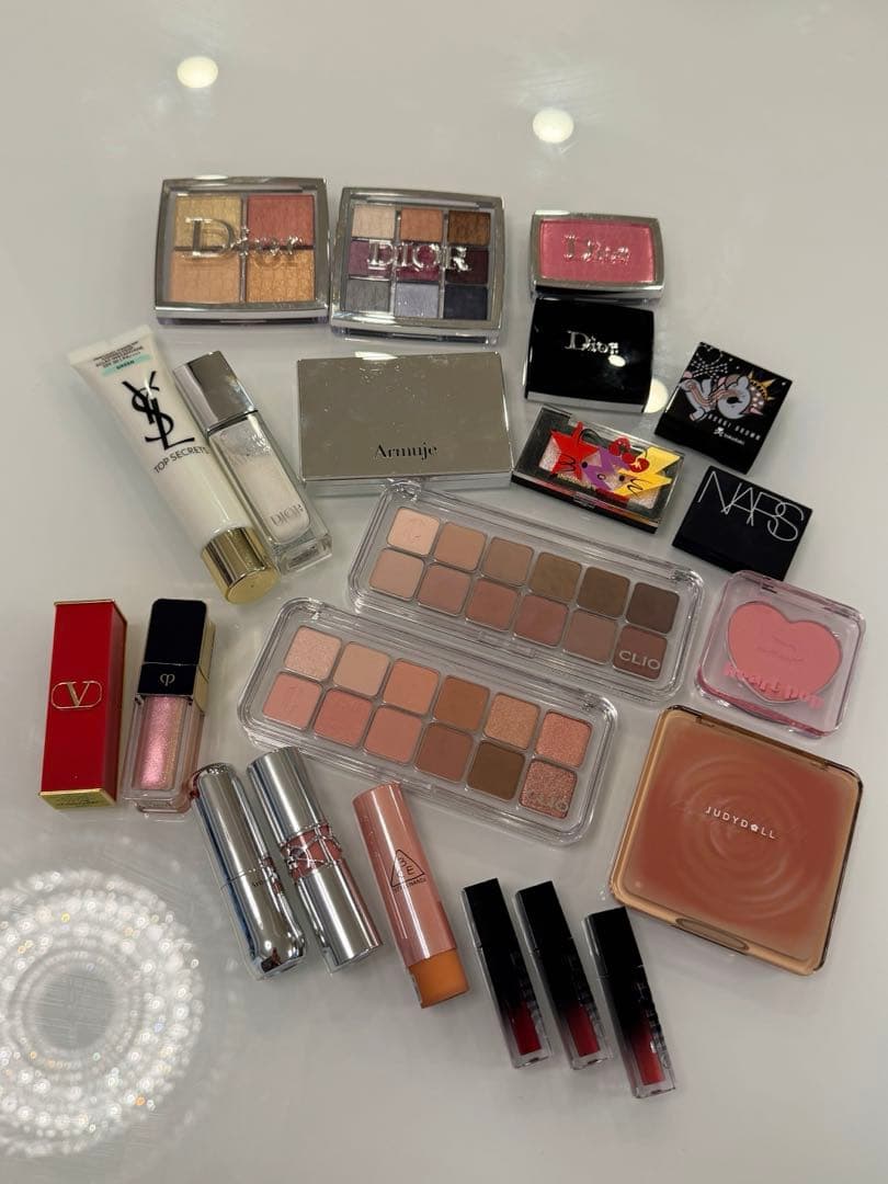 ハイブランドコスメ、韓国コスメ、中国コスメSET ブルベセット