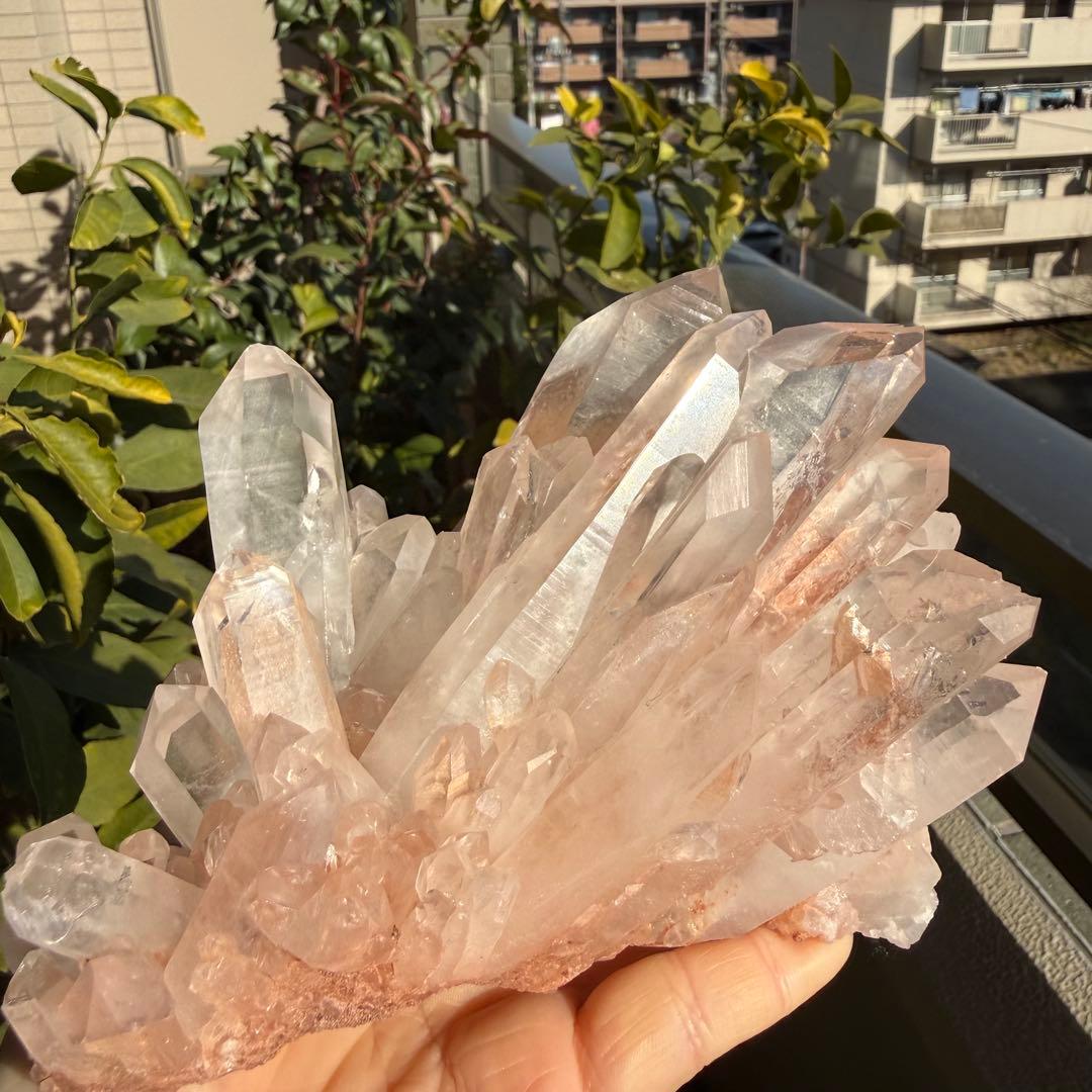 自然色　ピンク水晶クラスター　1163g 自立　水晶　原石　自然石P④