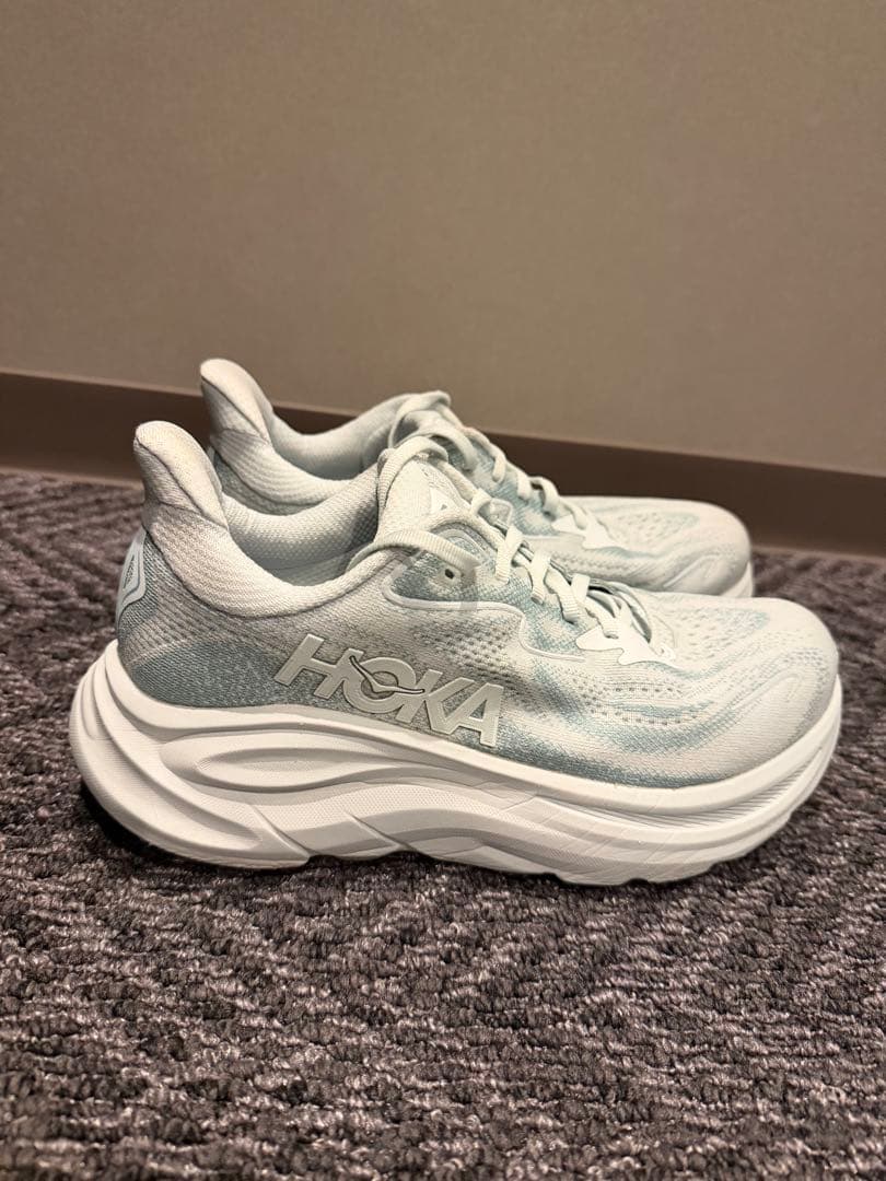 スパイク・シューズ HOKA CLIFTON10 24cm