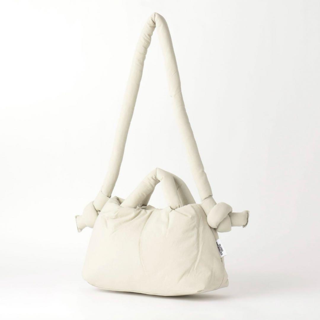 ＜OLEND ＞ ONA MINIソフト ショルダーバッグ