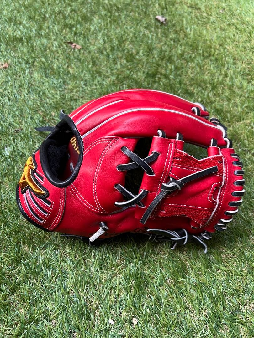 Mizuno Pro 軟式グローブ 赤