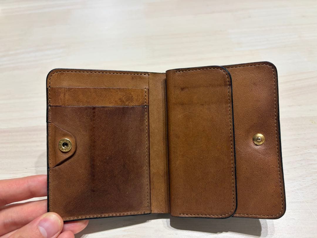 【forme】フォルメ ポストウォレット コードバン ブラック ブラウン