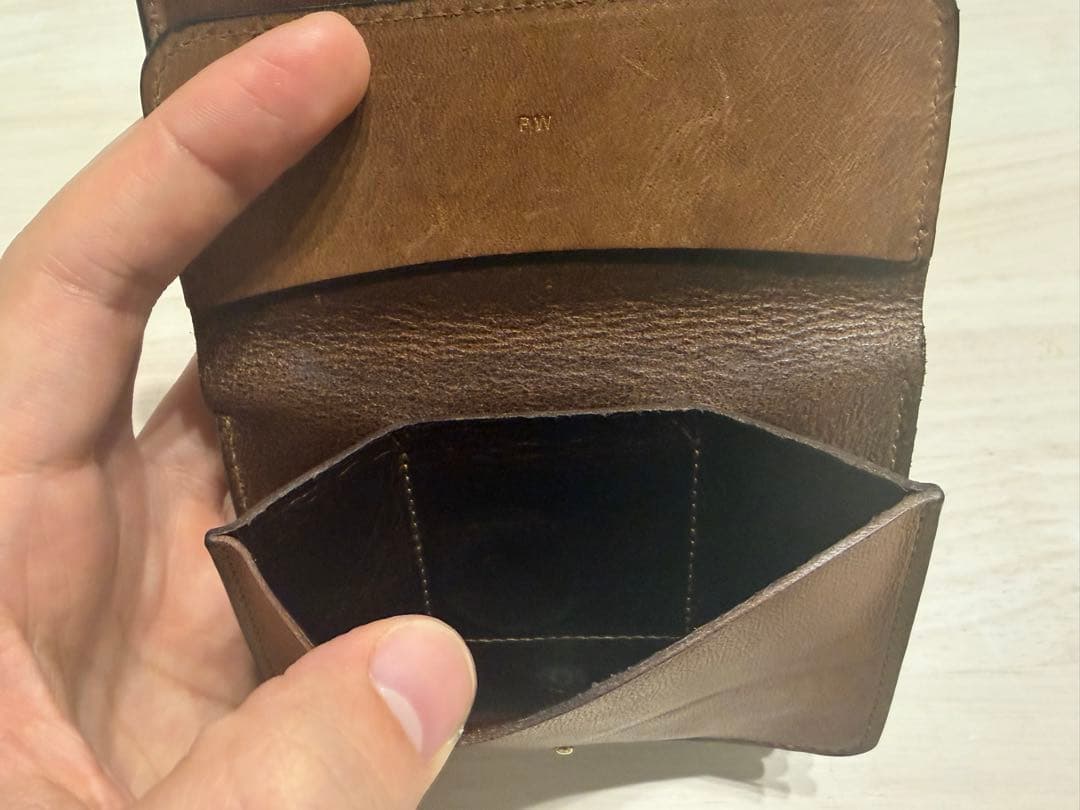 【forme】フォルメ ポストウォレット コードバン ブラック ブラウン