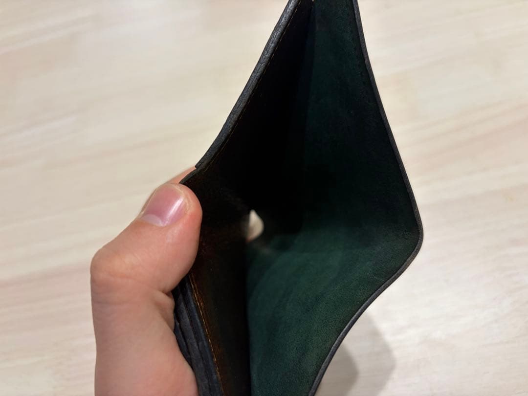 【forme】フォルメ ポストウォレット コードバン ブラック ブラウン