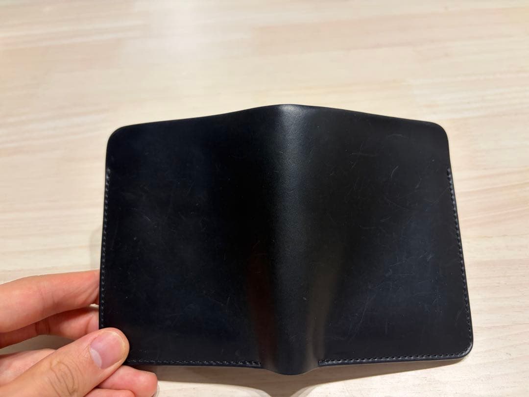 【forme】フォルメ ポストウォレット コードバン ブラック ブラウン