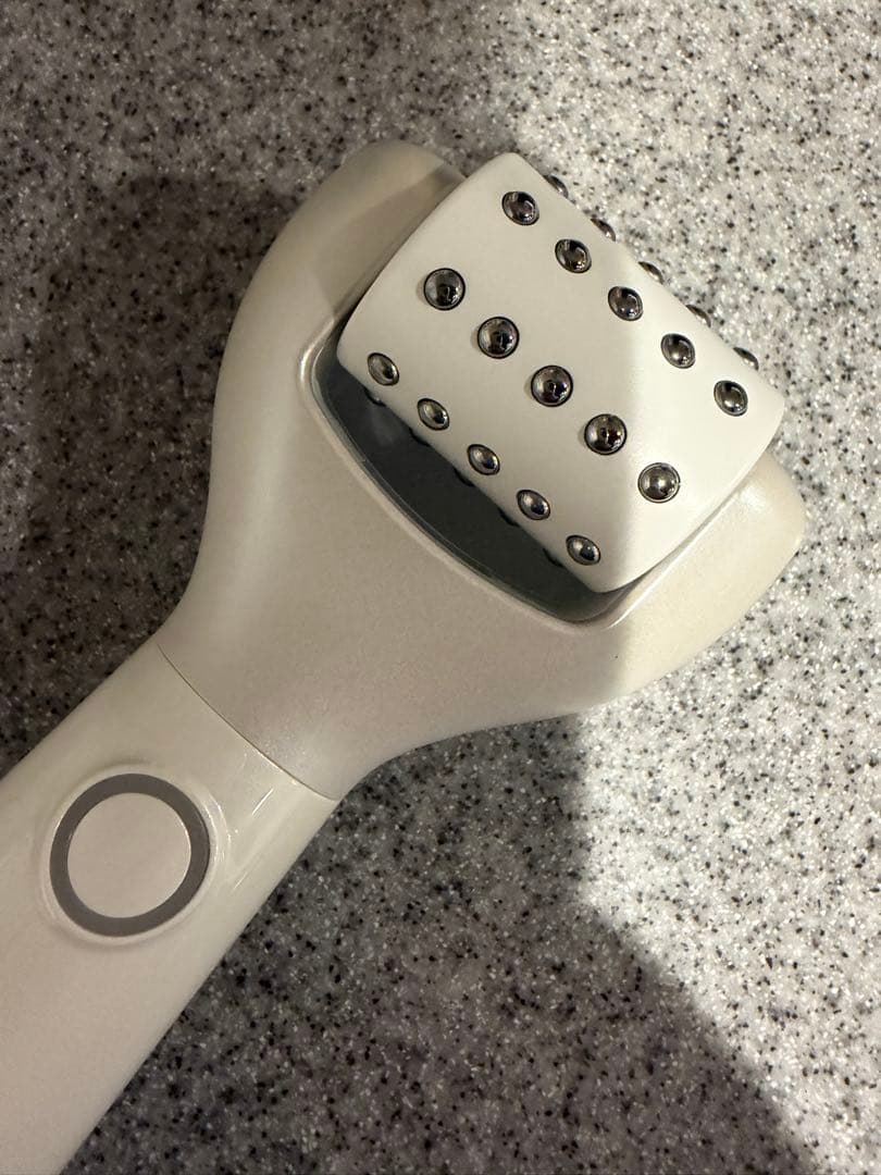 ペンタショット　セロラバイ　美顔器　韓国エステ　美容家電　美容機器