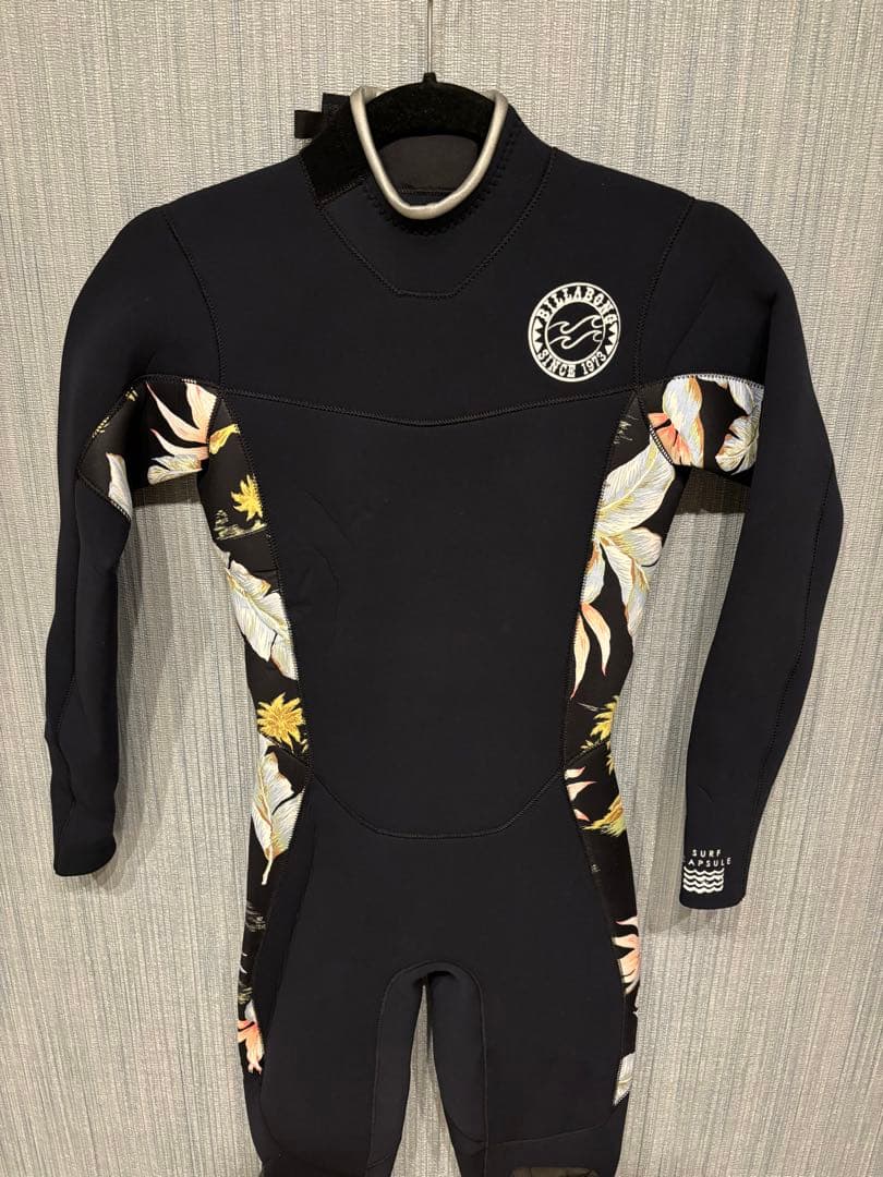 billabongビラボン　ジャーフル3✖️2ミリ