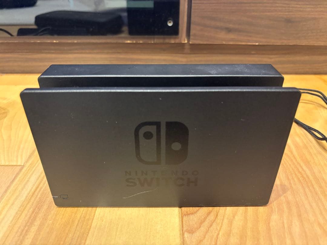 Nintendo Switch グレー 本体 充実の付属品
