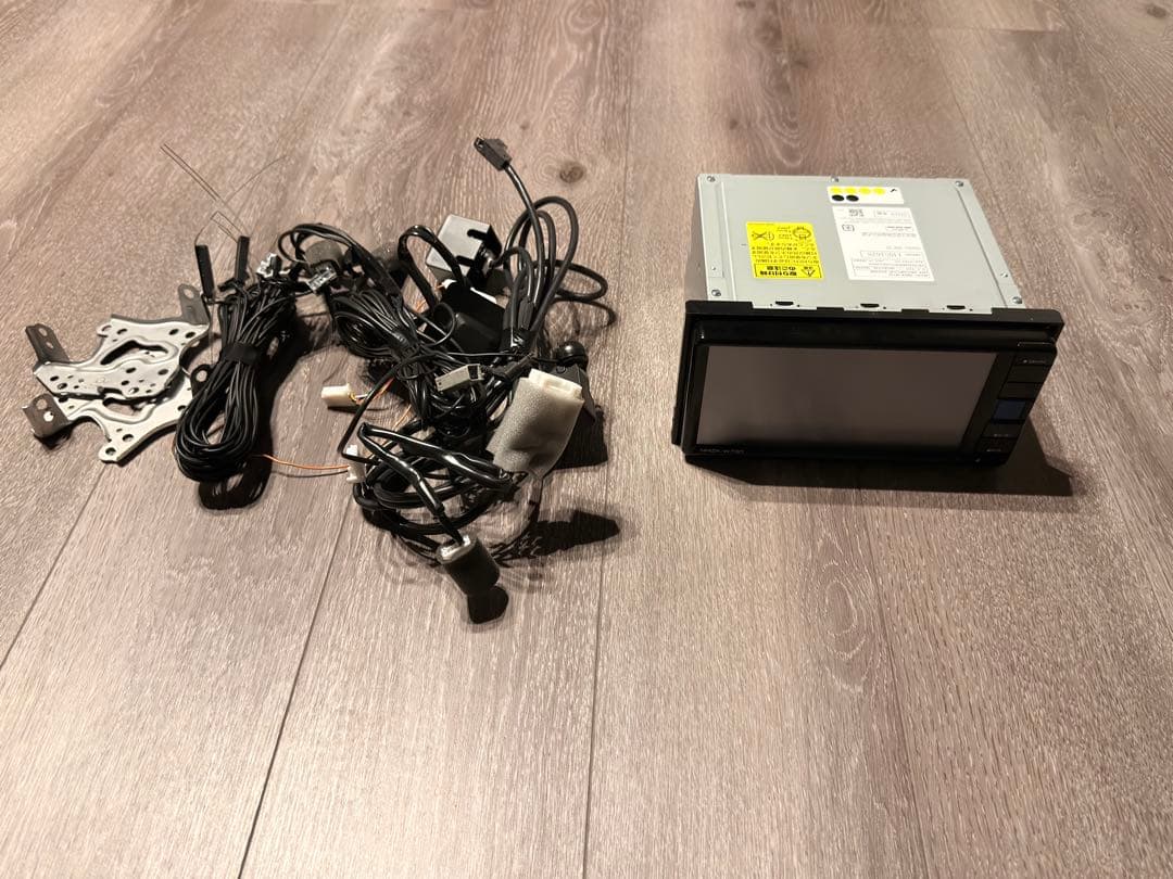 カーナビ NMZK-W730