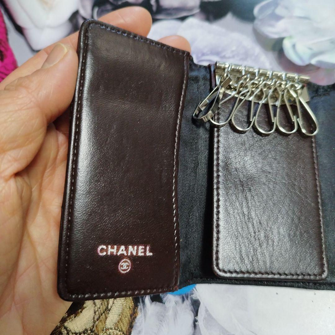 シャネルマトラッセ　ラムスキン　キーケース