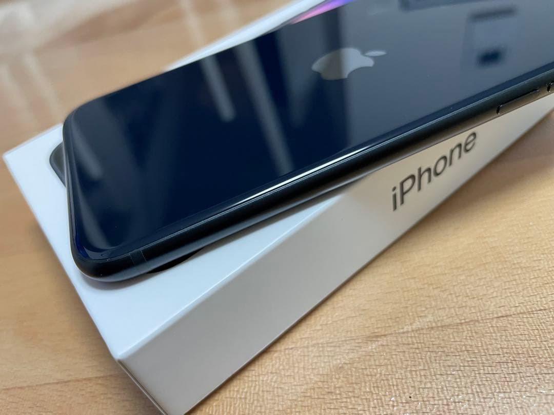 iPhoneSE 第3世代 本体 64gb iPhone SE se3 ブラック