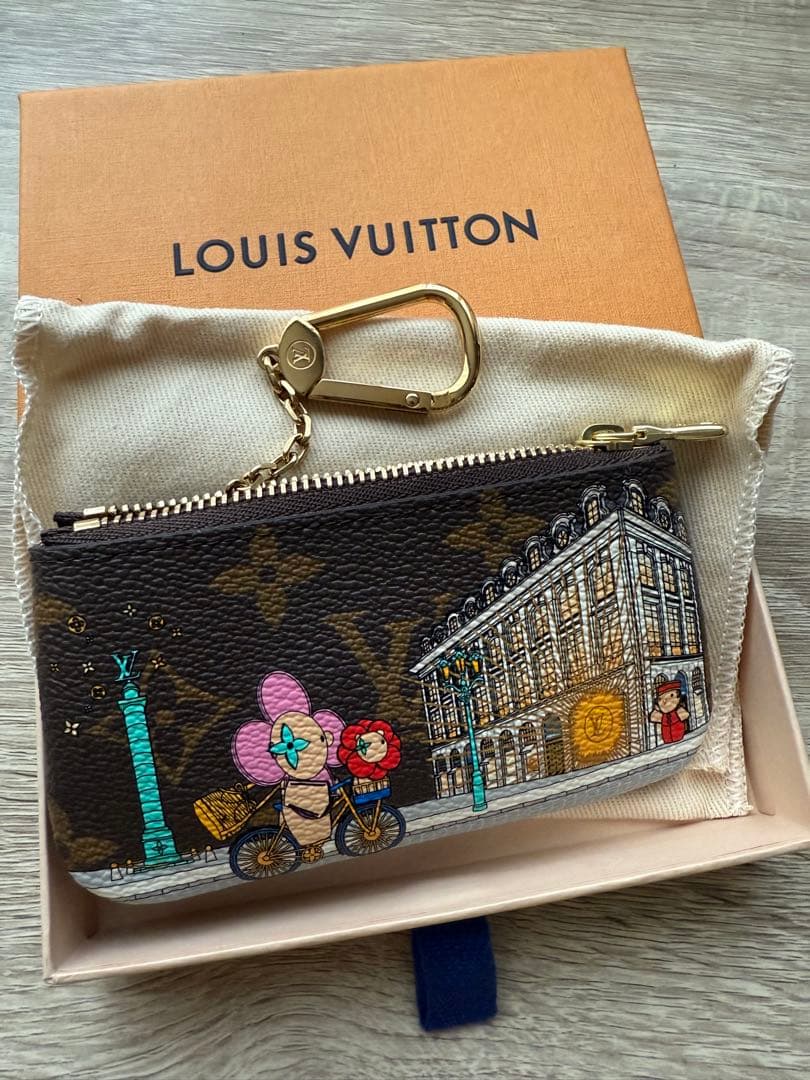 LOUIS VUITTON ルイヴィトン ポシェットクレ モノグラムケース