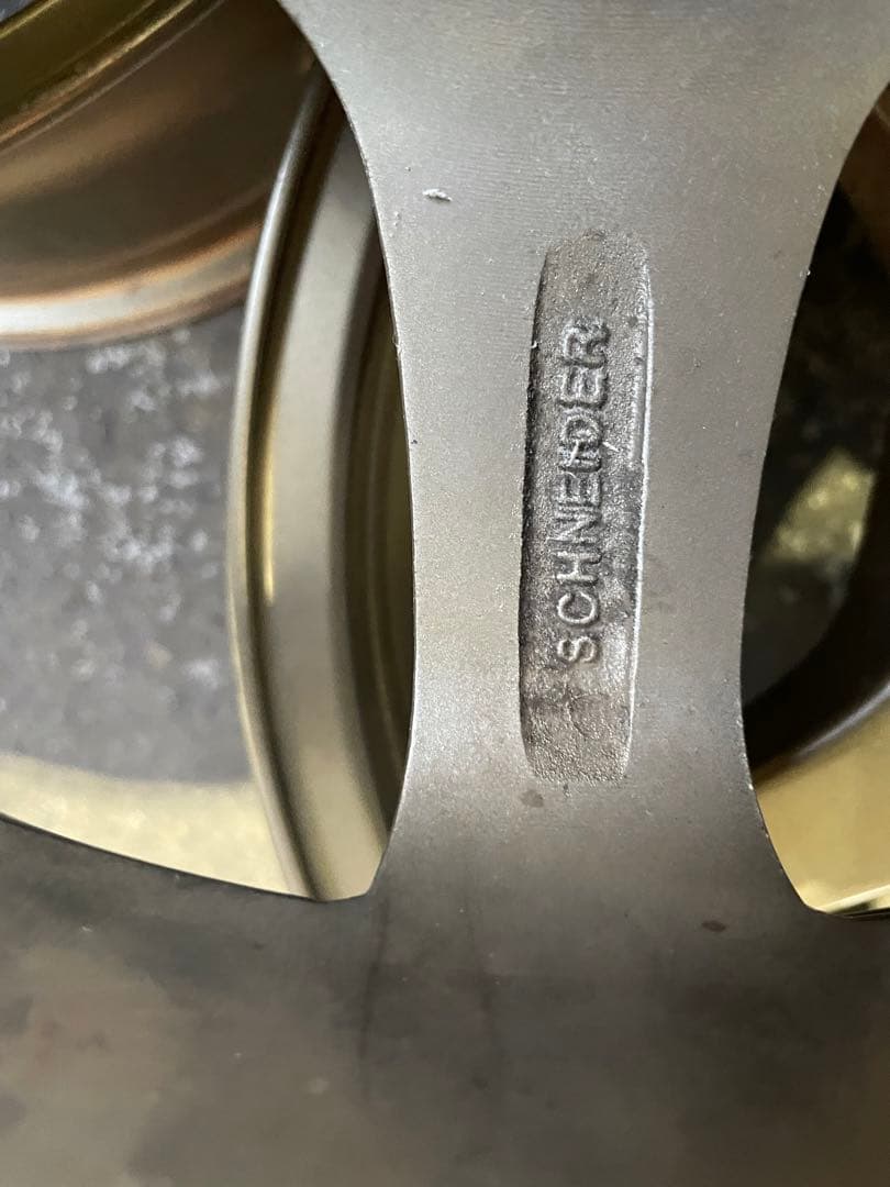 o*n様 値下げ　説明必読　ATECH シュナイダー　16インチ7J ５穴マルチ