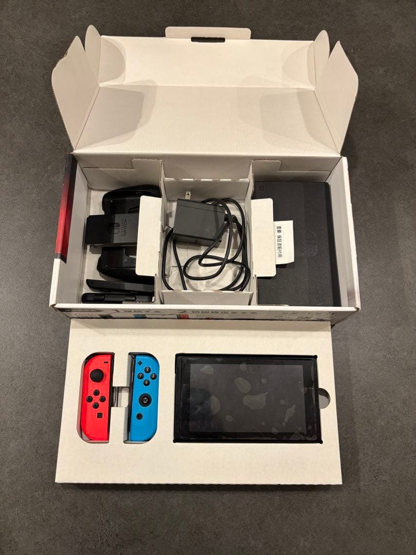 Switch本体 右コントローラ一 一部破損