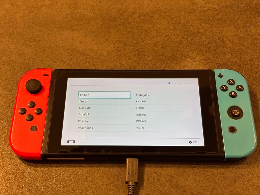 Switch本体 右コントローラ一 一部破損