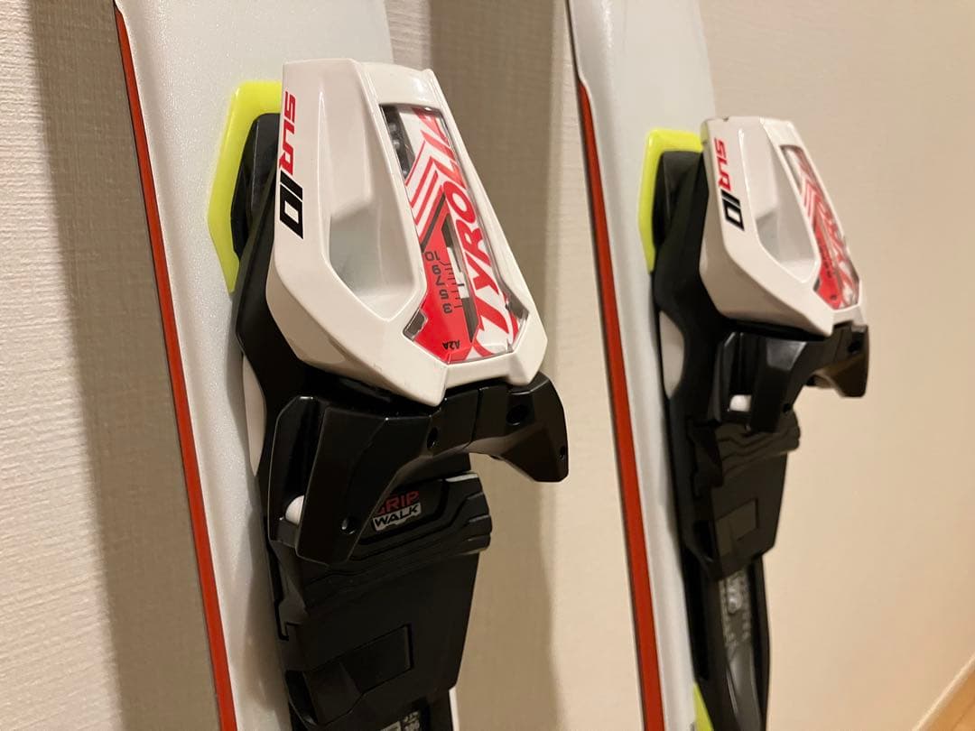 STLEULE シュトロイレ　10Ti スキー板　165cm