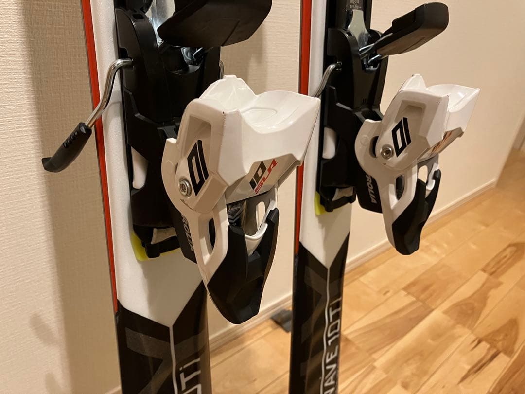 STLEULE シュトロイレ　10Ti スキー板　165cm