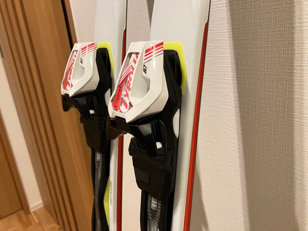 STLEULE シュトロイレ　10Ti スキー板　165cm