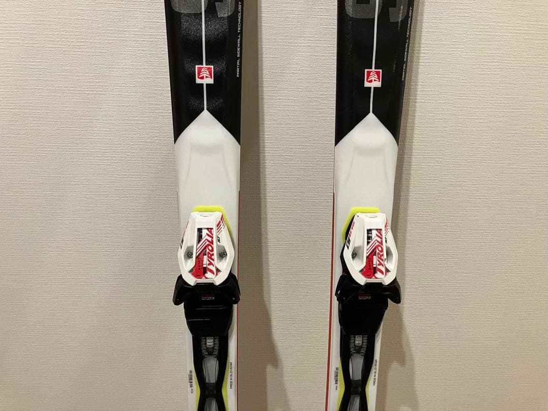 STLEULE シュトロイレ　10Ti スキー板　165cm