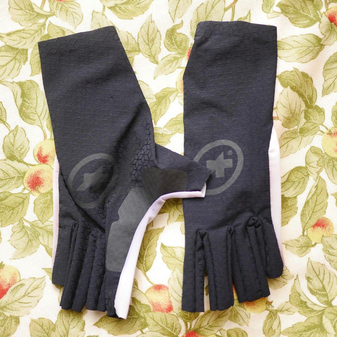 選手支給品 NTTプロサイクリング エアログローブ ASSOS アソス プロ