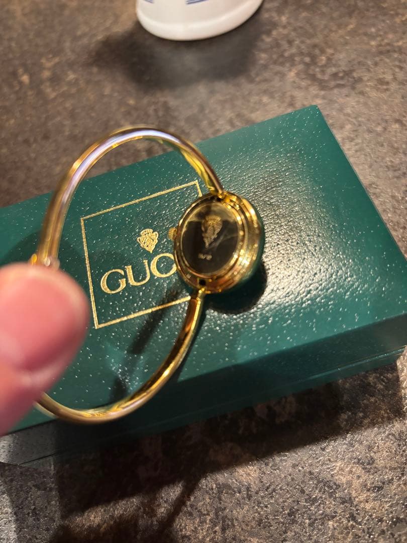 L*p様 GUCCI チェンジベゼル　12色　稼働未確認　　タイムセール