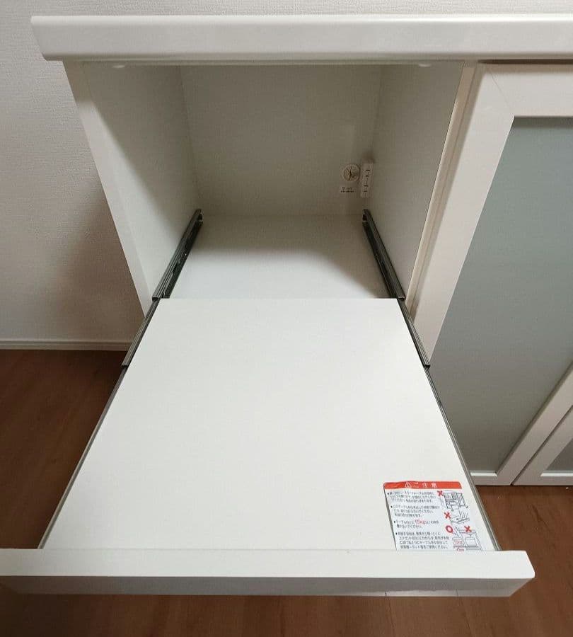 L*i様 【送料込】ホワイトキッチンボード 食器棚 幅約117cm　泉洋化工